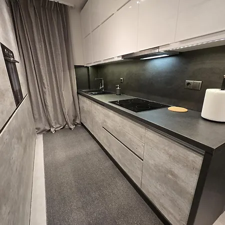 Apartament Gravashome *