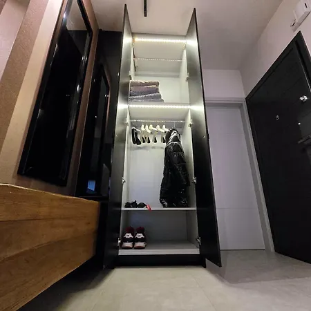 Apartament Gravashome *