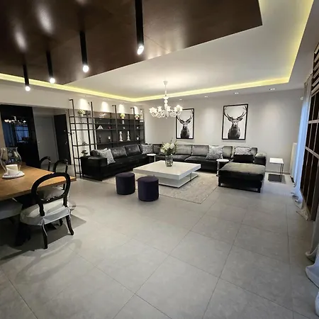 Gravashome Apartament *